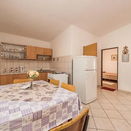 By The Sea - 18516 Apartment Vir